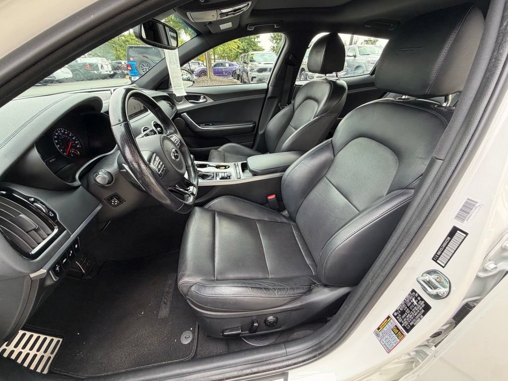 Used 2019 Kia Stinger GT1 RWD image 21