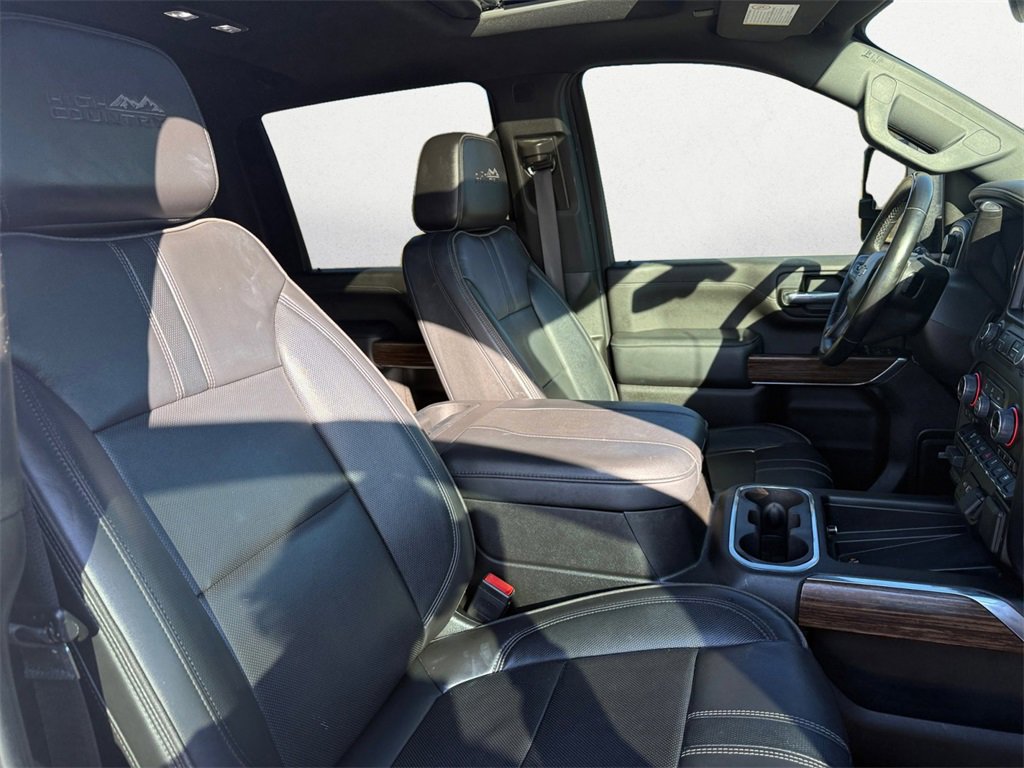 Used 2023 Chevrolet Silverado 2500 High Country image 15