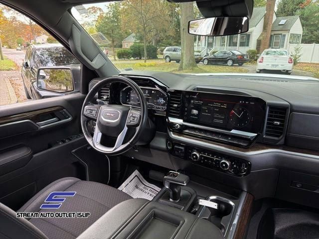 Used 2022 GMC Sierra 1500 Elevation w/ Preferred Package image 23