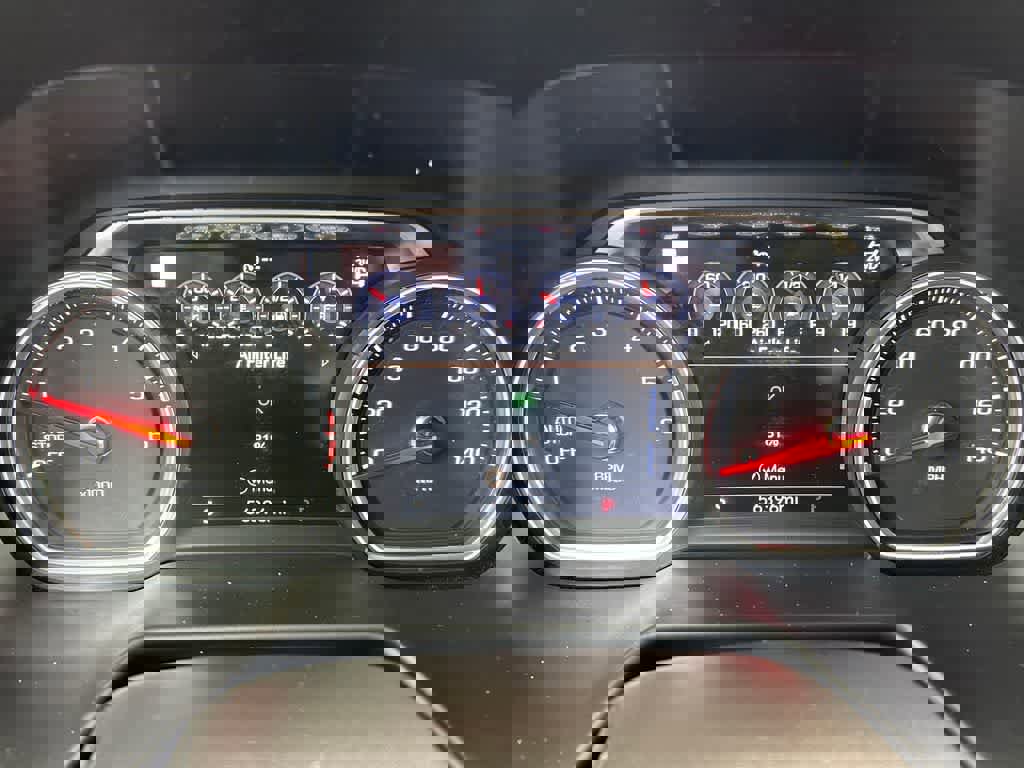 Used 2021 Chevrolet Suburban High Country AWD/4WD image 19