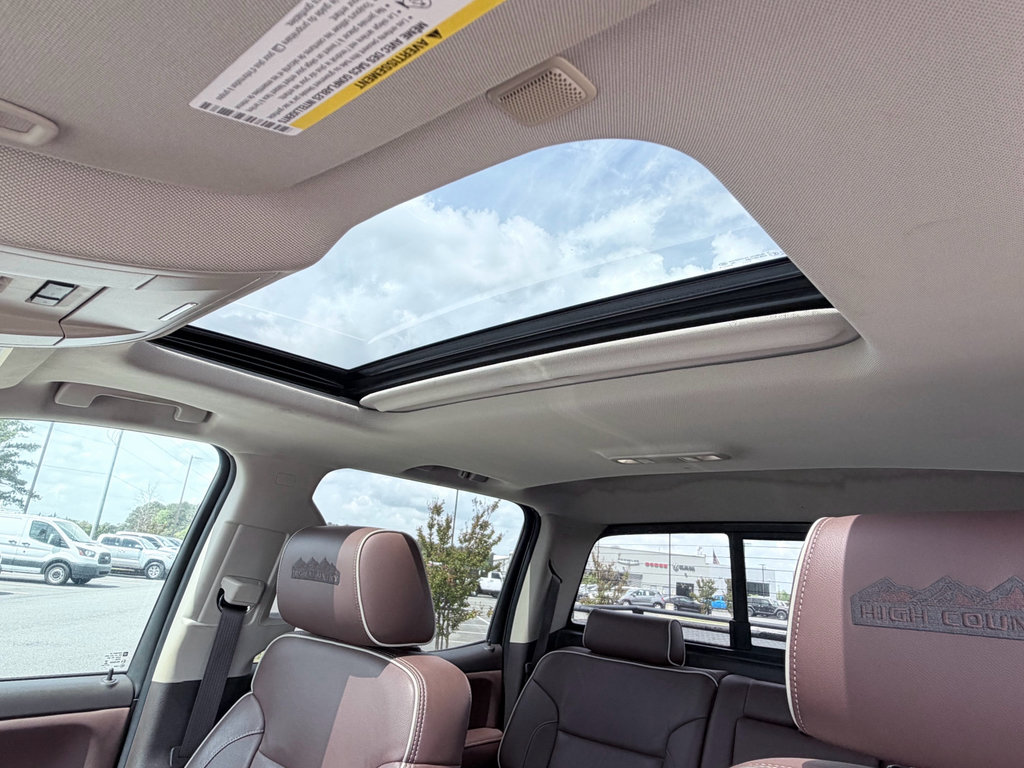 Used 2015 Chevrolet Silverado 1500 High Country w/ High Country Premium Package image 11