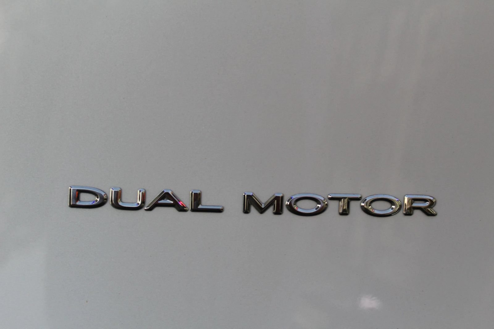 Used 2022 Tesla Model Y Long Range AWD/4WD image 28
