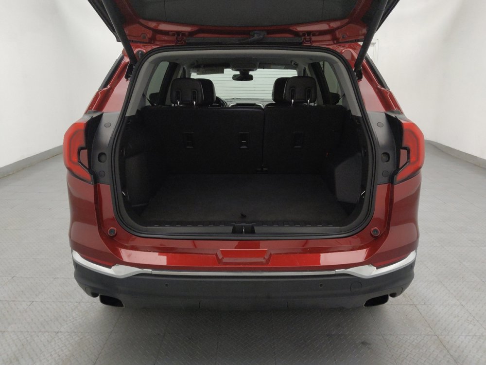 Used 2020 GMC Terrain SLT w/ Preferred Package image 29