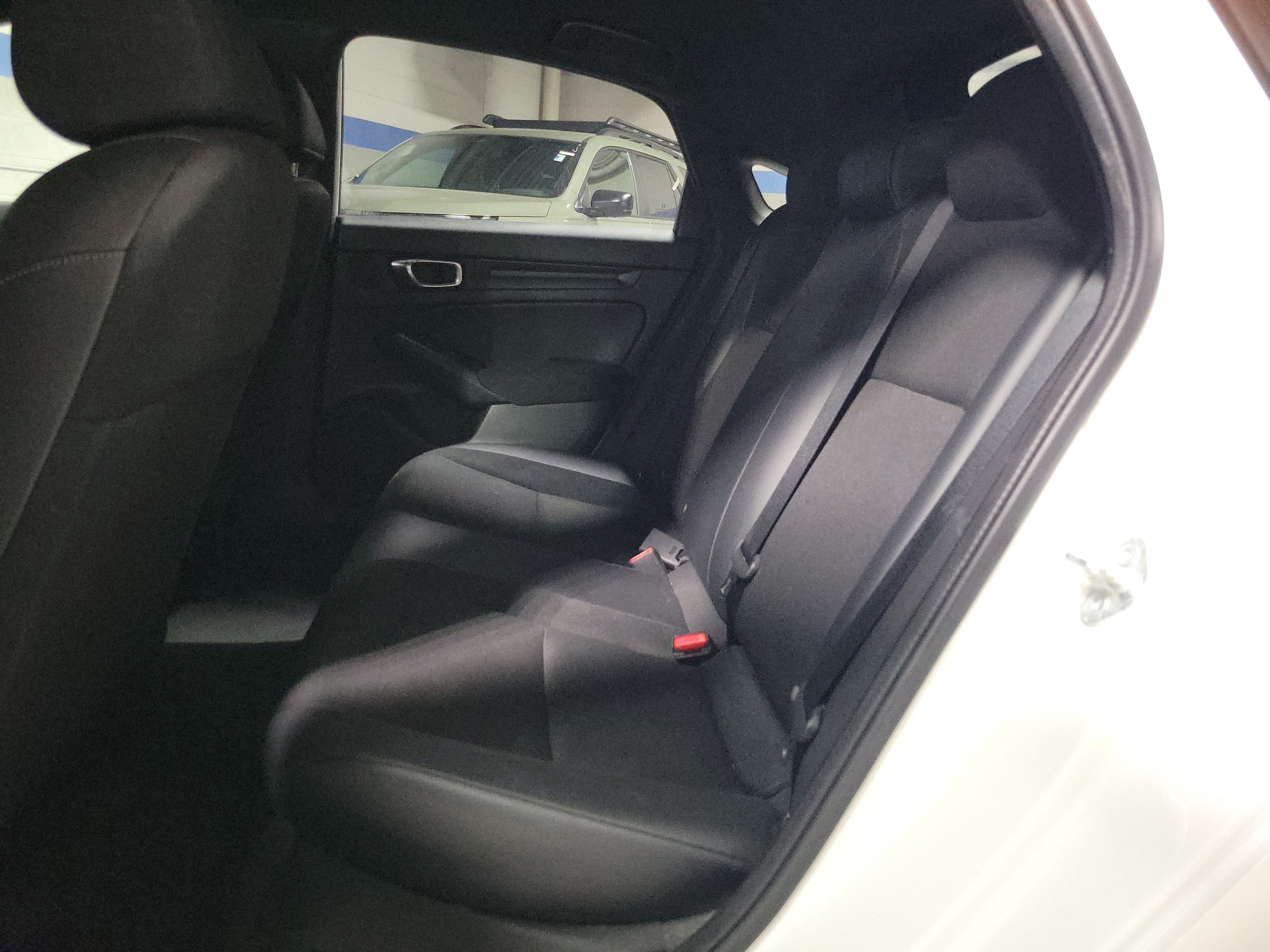 Used 2023 Honda Civic Sport image 10