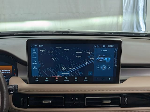 Used 2023 Lincoln Nautilus AWD w/ Premium Package image 27