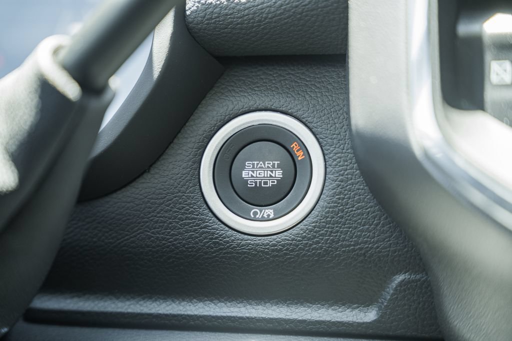 New 2026 RAM 2500 Laramie AWD/4WD image 32