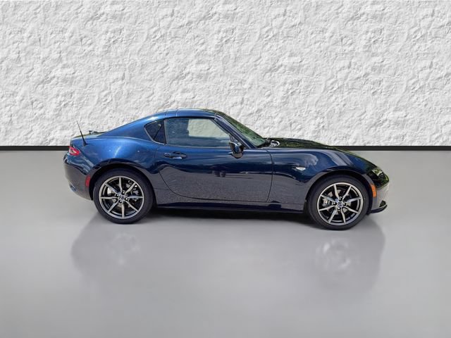 Used 2022 MAZDA MX-5 Miata RF Grand Touring RWD image 2