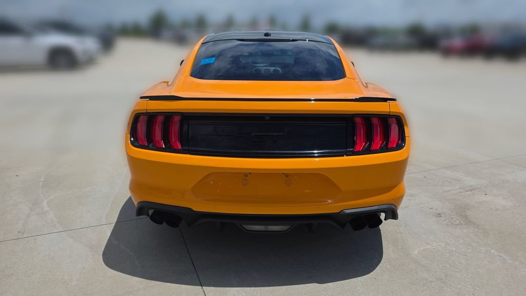 Used 2018 Ford Mustang GT Premium w/ Black Accent Package RWD video 4