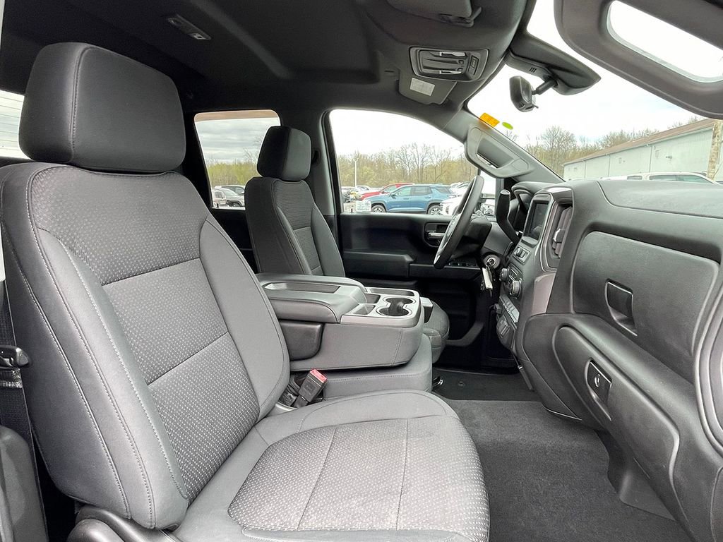 Used 2020 Chevrolet Silverado 2500 Custom w/ Custom Value Package AWD/4WD image 24