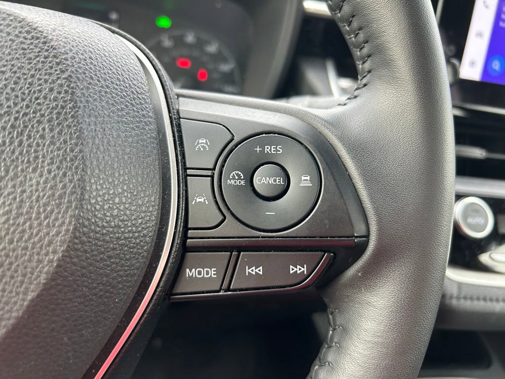 Used 2024 Toyota Corolla SE FWD image 19