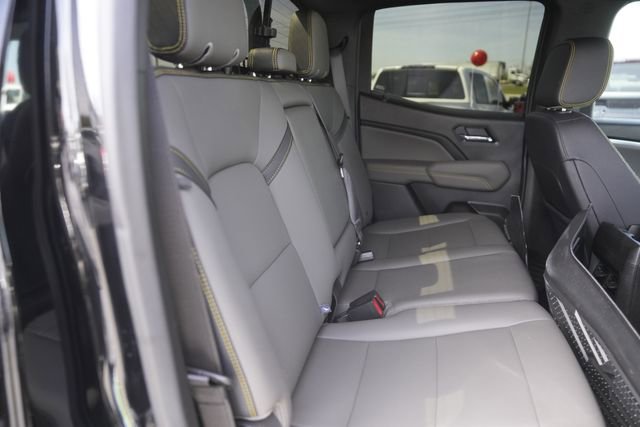 Used 2024 Chevrolet Colorado ZR2 w/ ZR2 Bison Edition AWD/4WD image 16