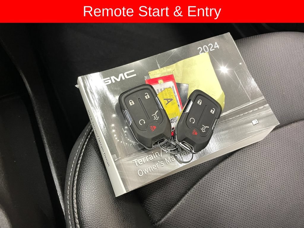 Certified 2024 GMC Terrain SLT w/ Infotainment Package II AWD/4WD image 8