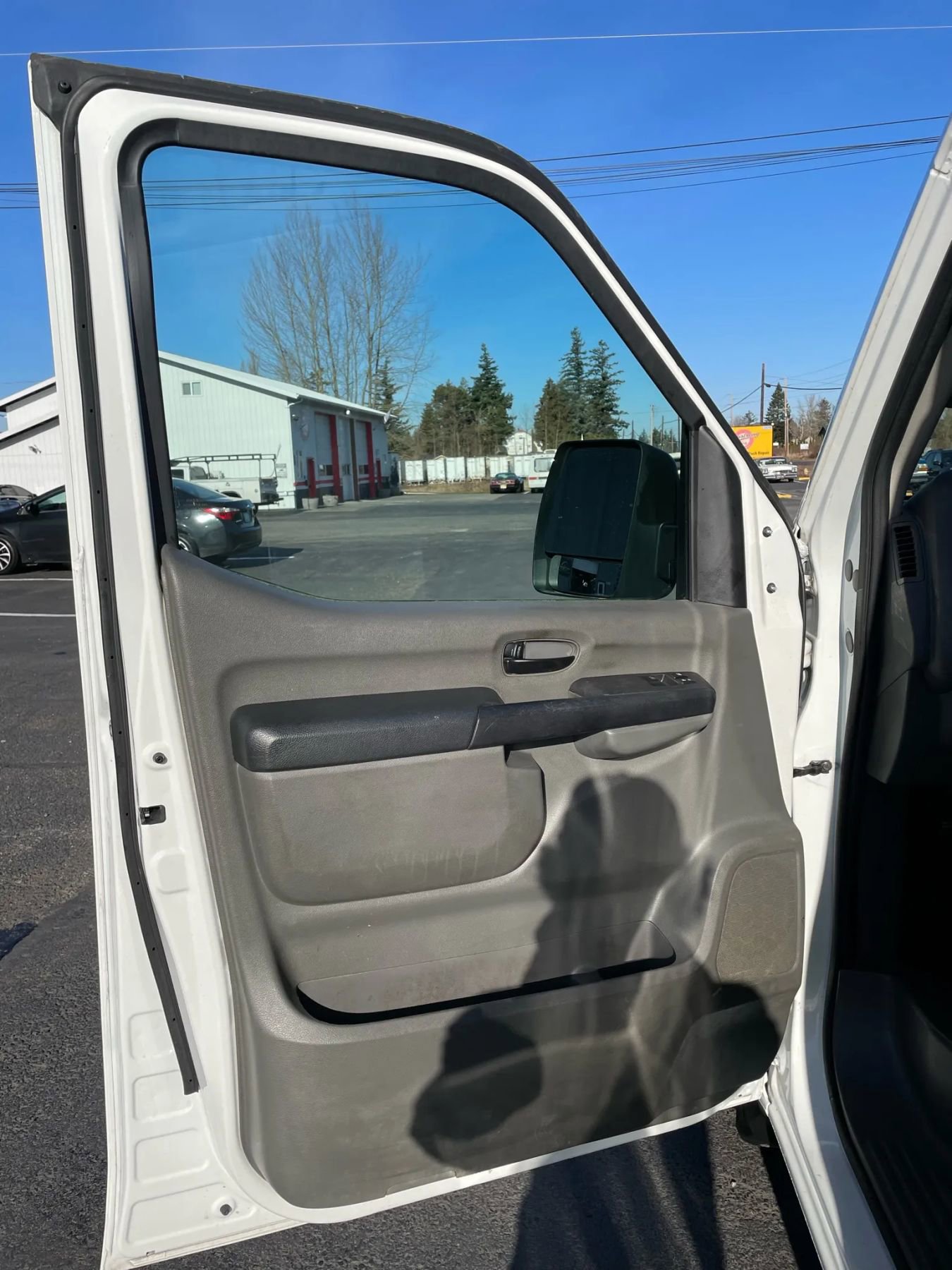 Used 2018 Nissan NV 1500 SV image 10