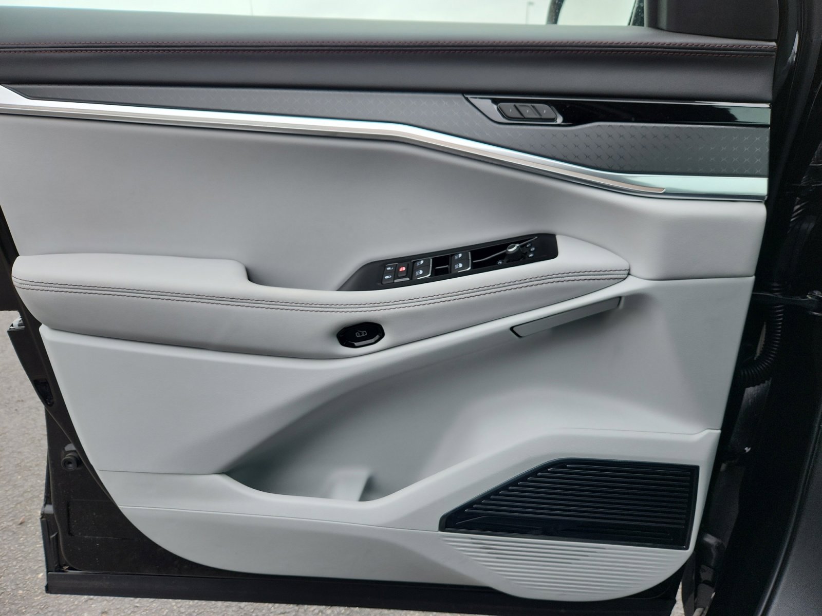 New 2025 Jeep Wagoneer S Limited image 13