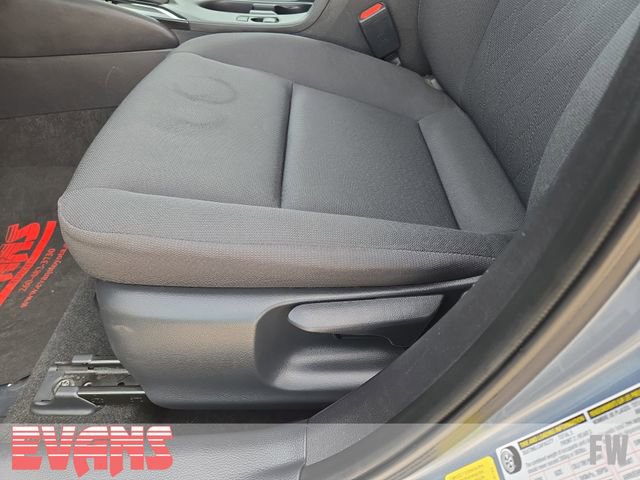 Used 2024 Toyota Corolla LE image 18