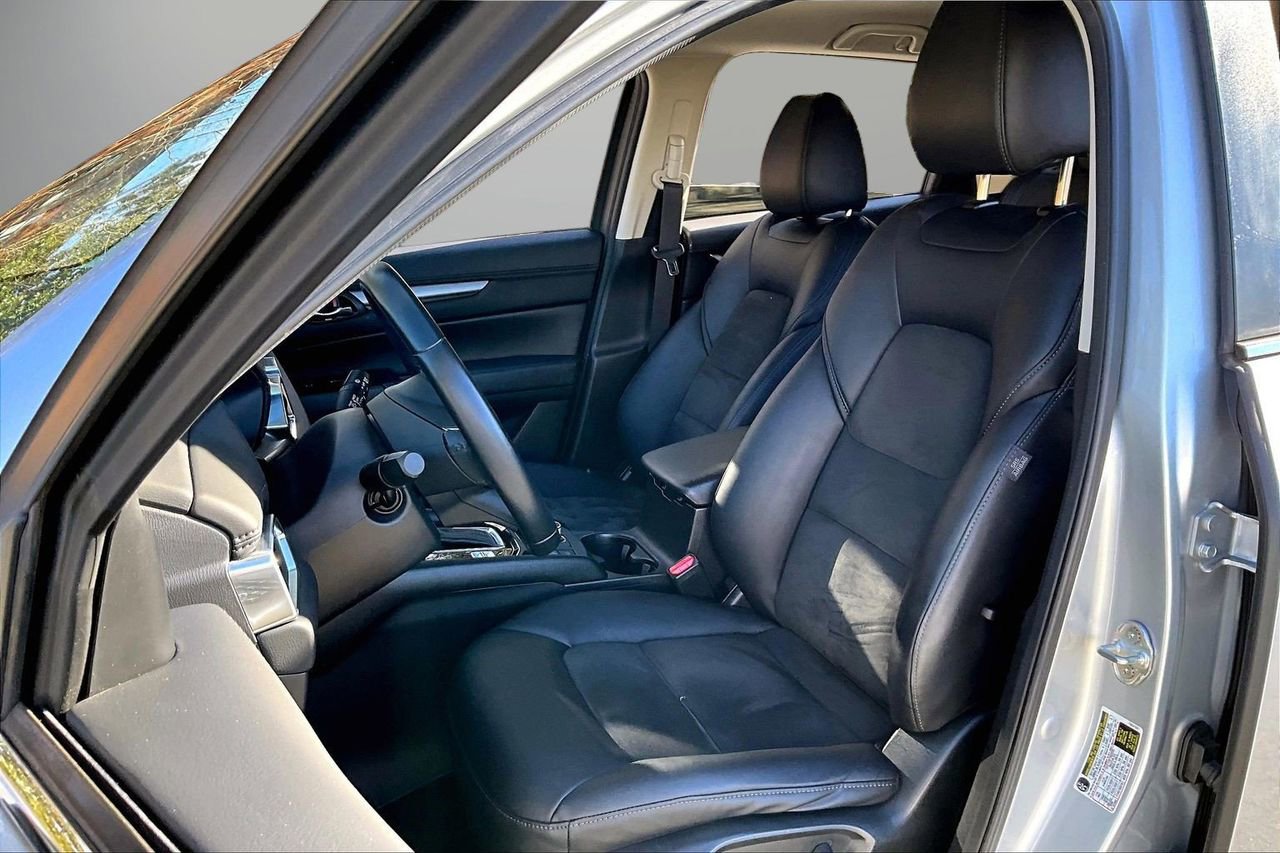 Used 2021 MAZDA CX-5 Touring image 20