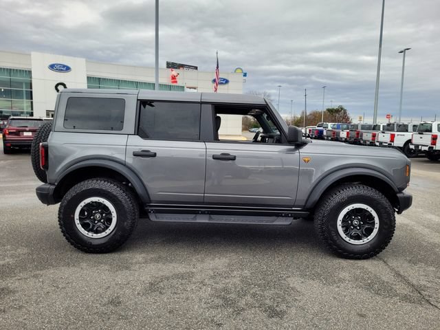 New 2025 Ford Bronco Badlands w/ Sasquatch Package AWD/4WD image 11