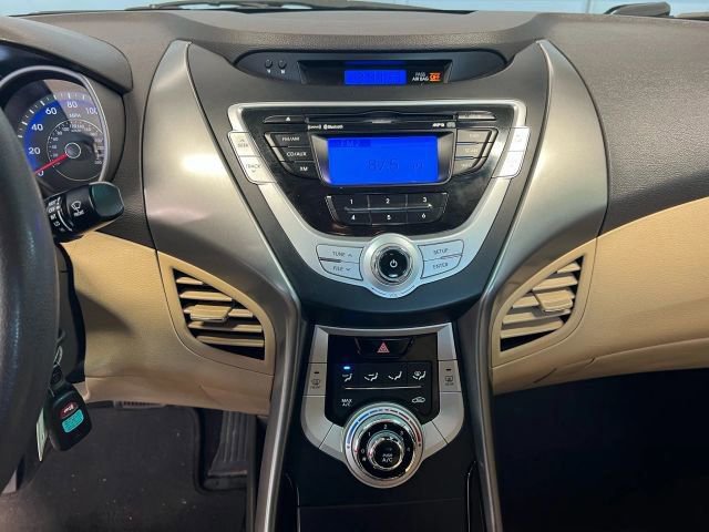 Used 2012 Hyundai Elantra GLS w/ Preferred Pkg 3 FWD image 10