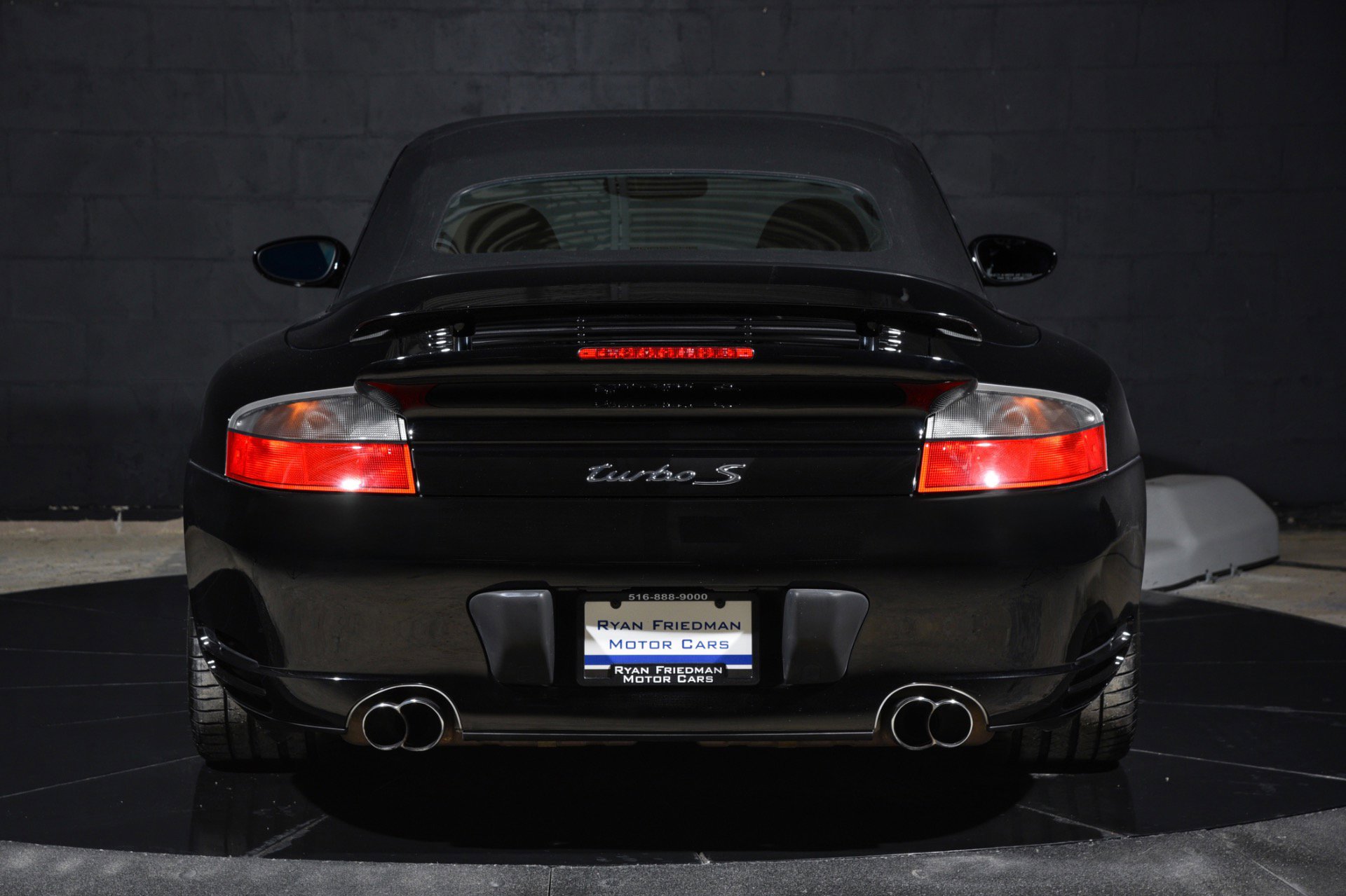 Used 2005 Porsche 911 Turbo image 23