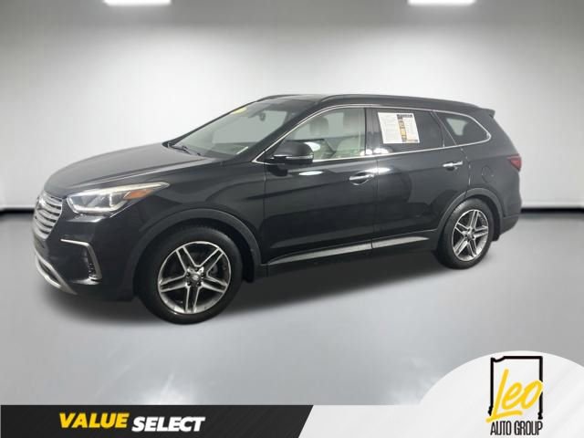 Used 2017 Hyundai Santa Fe FWD image 2