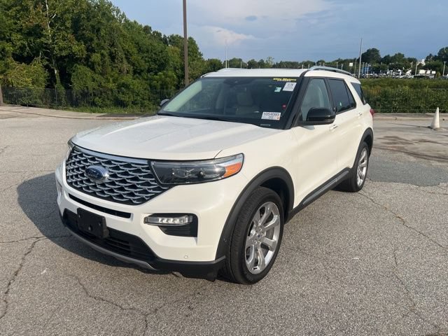 Used 2020 Ford Explorer Platinum w/ Premium Technology Package AWD/4WD image 3