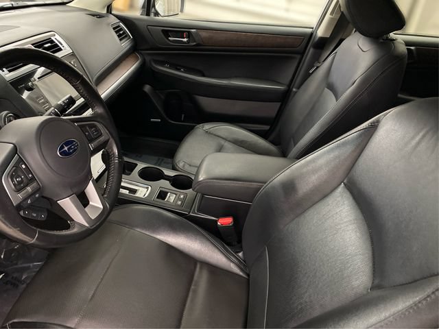 Used 2017 Subaru Outback 3.6R Limited AWD/4WD image 10