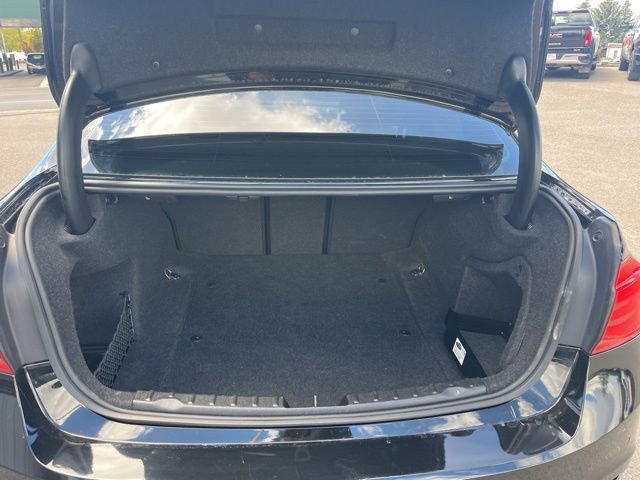 Used 2017 BMW 330i xDrive Sedan AWD/4WD image 31