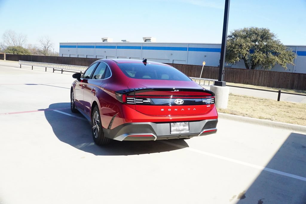 New 2026 Hyundai Sonata Blue FWD image 7