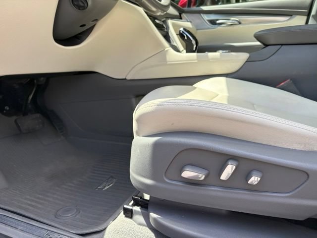 Certified 2023 Cadillac XT5 Premium Luxury w/ Technology Package AWD/4WD image 27