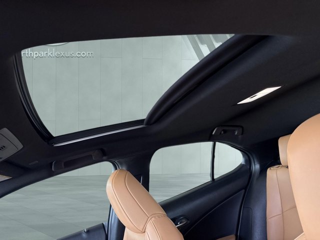 Certified 2025 Lexus UX 300h FWD w/ Accessory Package (Z1) image 19