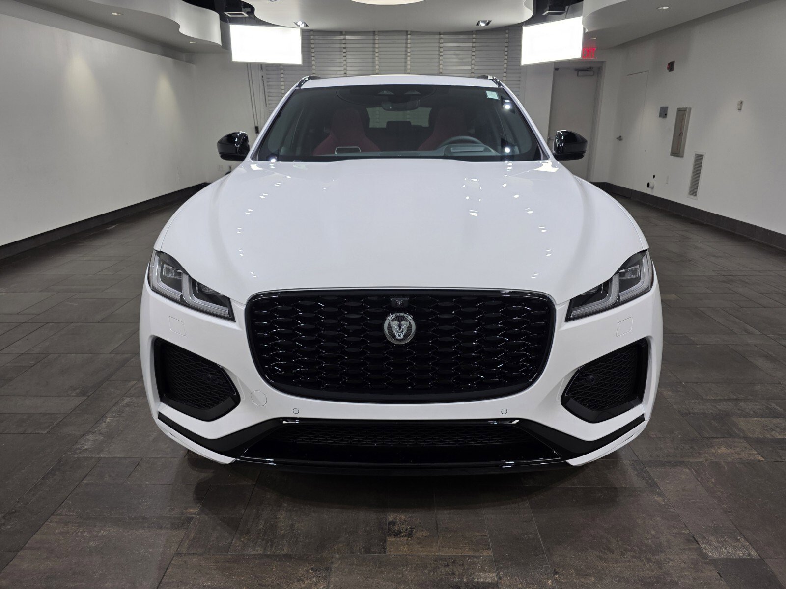 New 2026 Jaguar F-PACE R-Dynamic S image 2