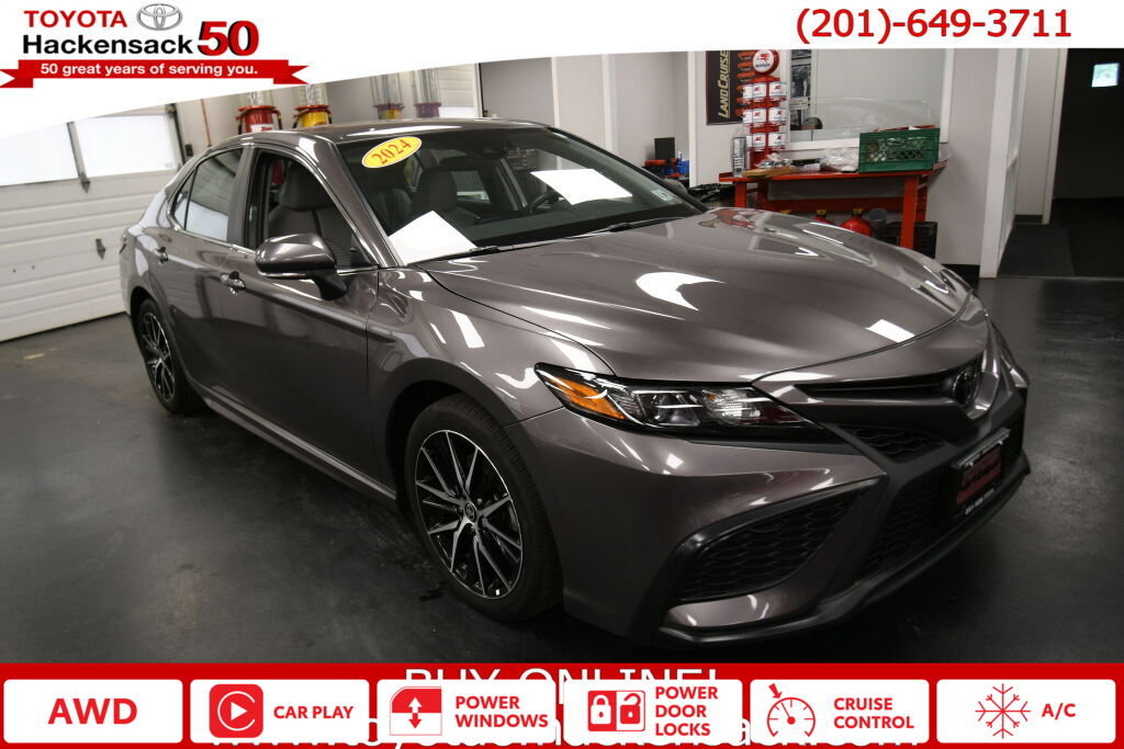 Certified 2024 Toyota Camry SE