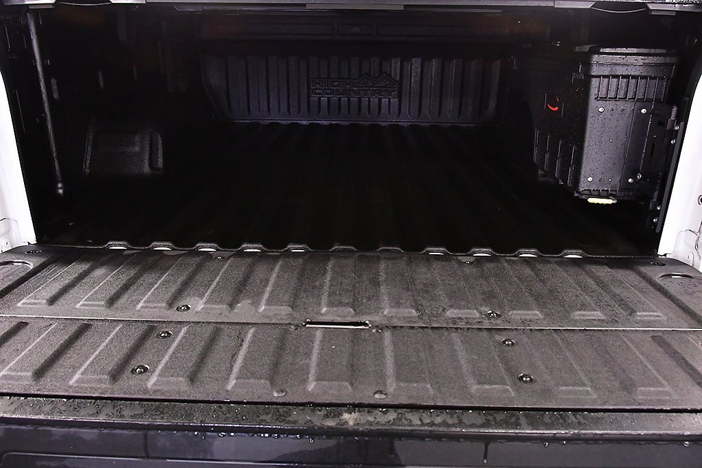 Used 2023 Chevrolet Silverado 1500 High Country w/ High Country Premium Package image 14