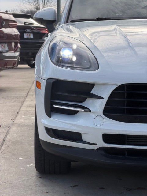 Used 2019 Porsche Macan image 12