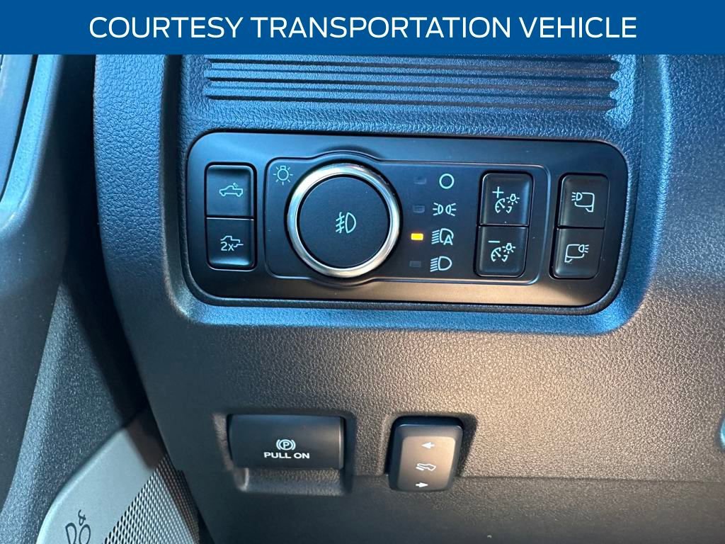 New 2025 Ford F350 Lariat w/ Lariat Ultimate Package image 15