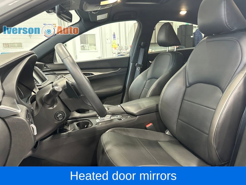 Used 2025 INFINITI QX55 Essential image 18