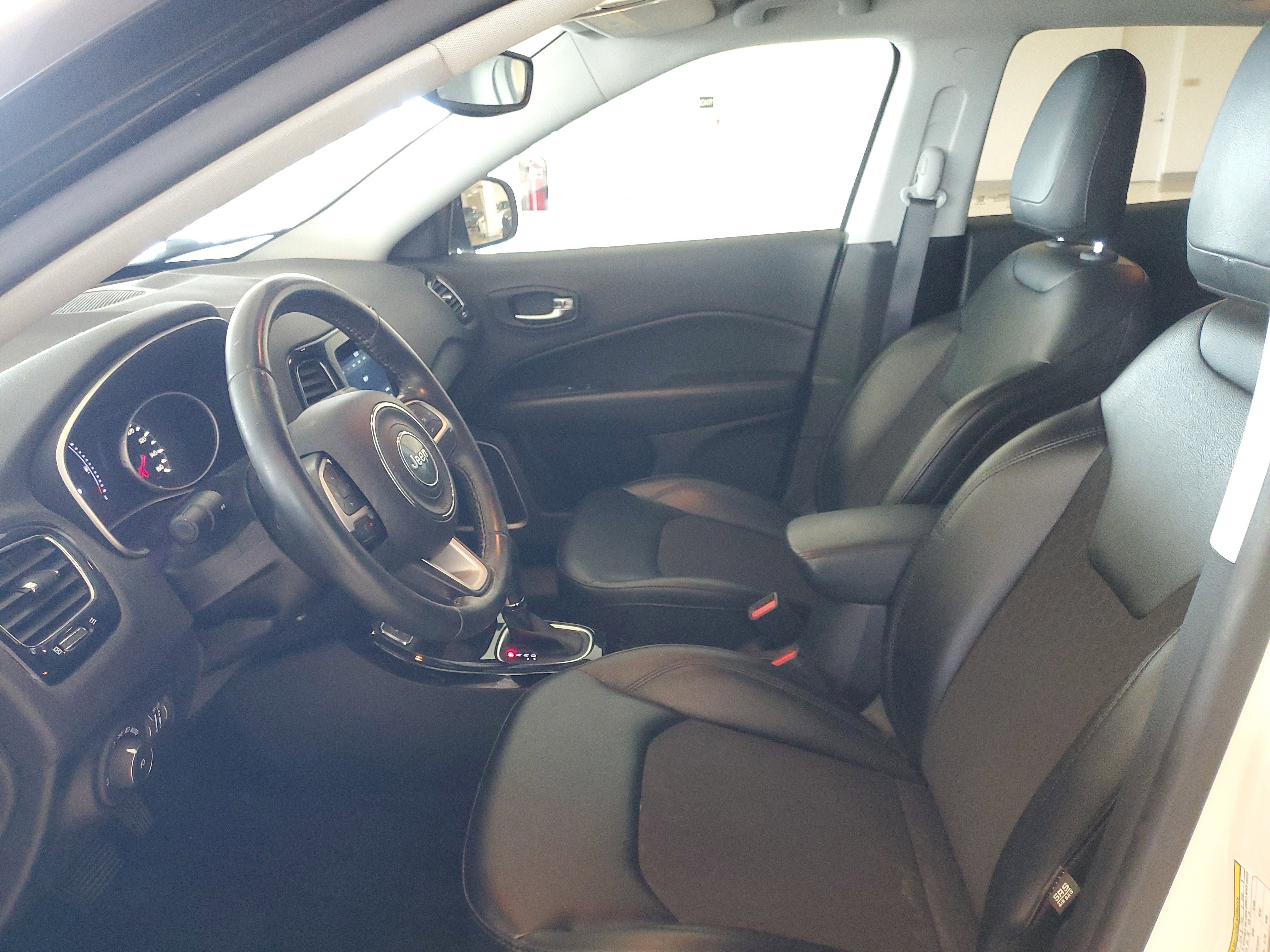 Used 2020 Jeep Compass Altitude image 18