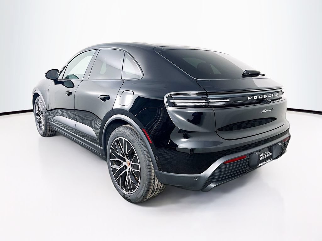 New 2026 Porsche Macan 4 Electric AWD/4WD image 3