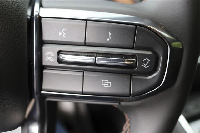 Used 2025 GMC Canyon AT4 AWD/4WD image 16