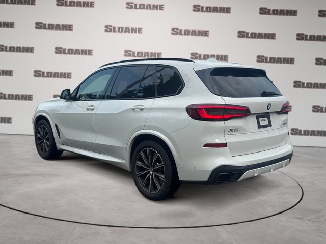 Used 2022 BMW X5 xDrive40i w/ M Sport Package AWD/4WD image 3