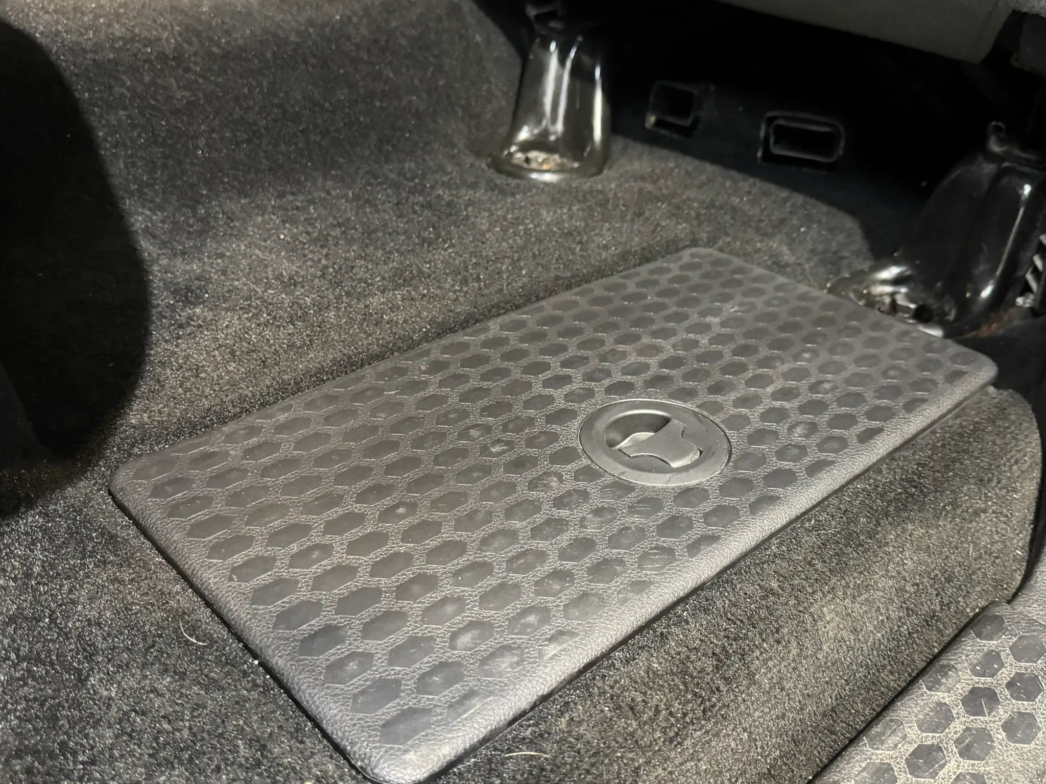 Used 2014 RAM 1500 Express w/ Black Ram 1500 Express Group image 28