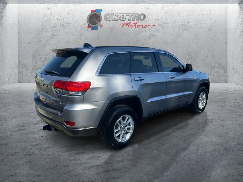 Used 2018 Jeep Grand Cherokee Laredo AWD/4WD image 6