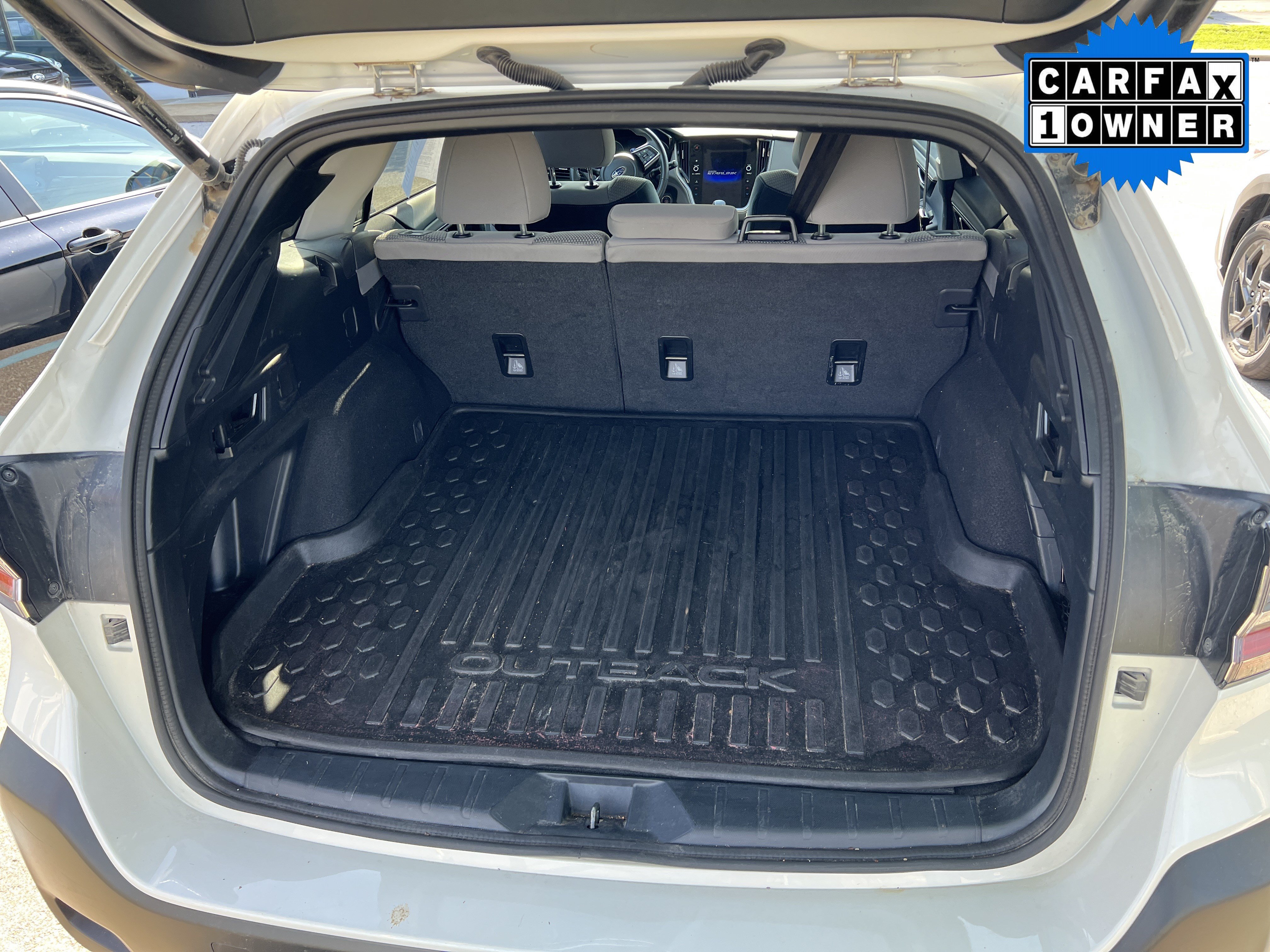 Used 2024 Subaru Outback Premium AWD/4WD image 12