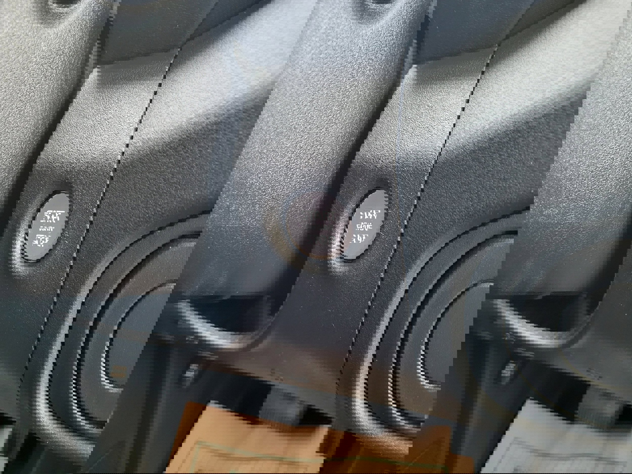 Used 2022 Nissan Frontier SV image 19