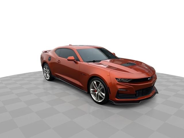 Used 2023 Chevrolet Camaro SS w/ Design Package 3 image 2