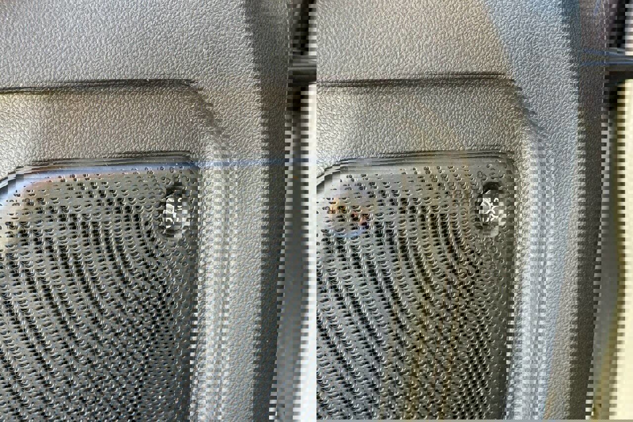 Used 2020 Ford Escape Titanium image 24