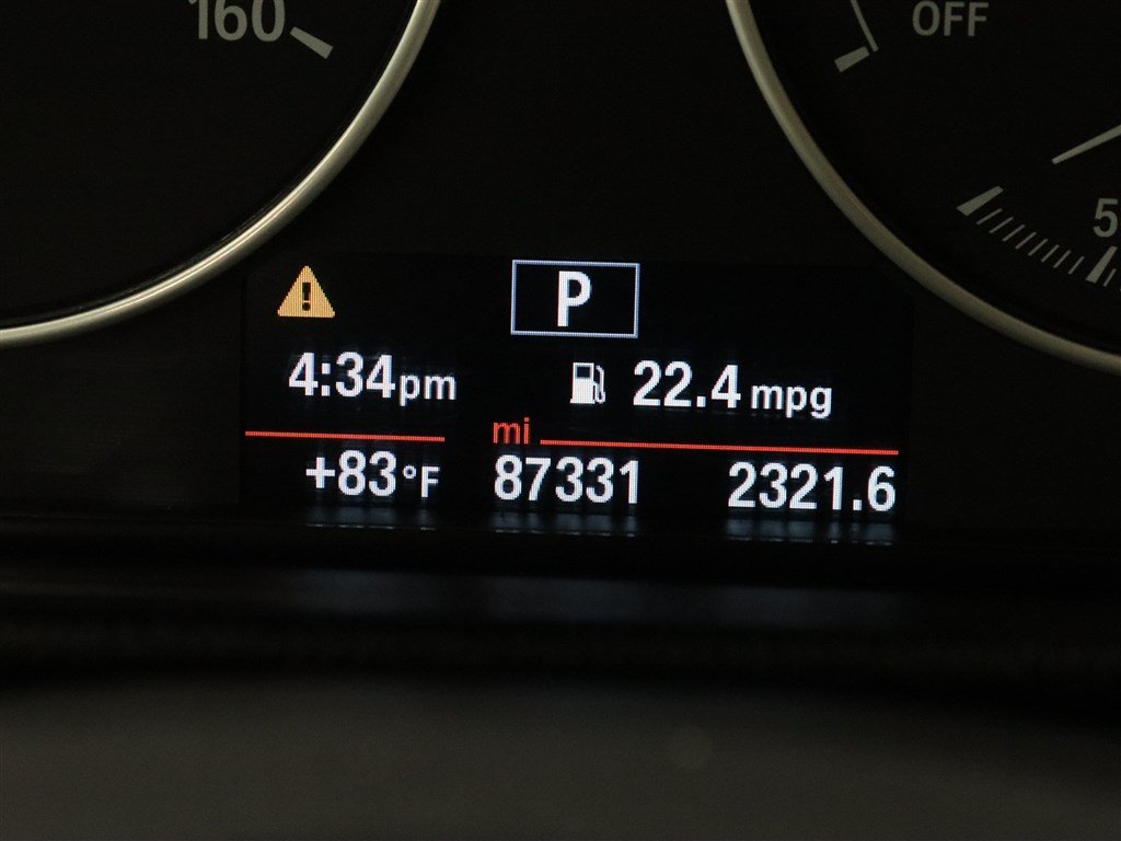 Used 2018 BMW 320i xDrive Sedan AWD/4WD image 23