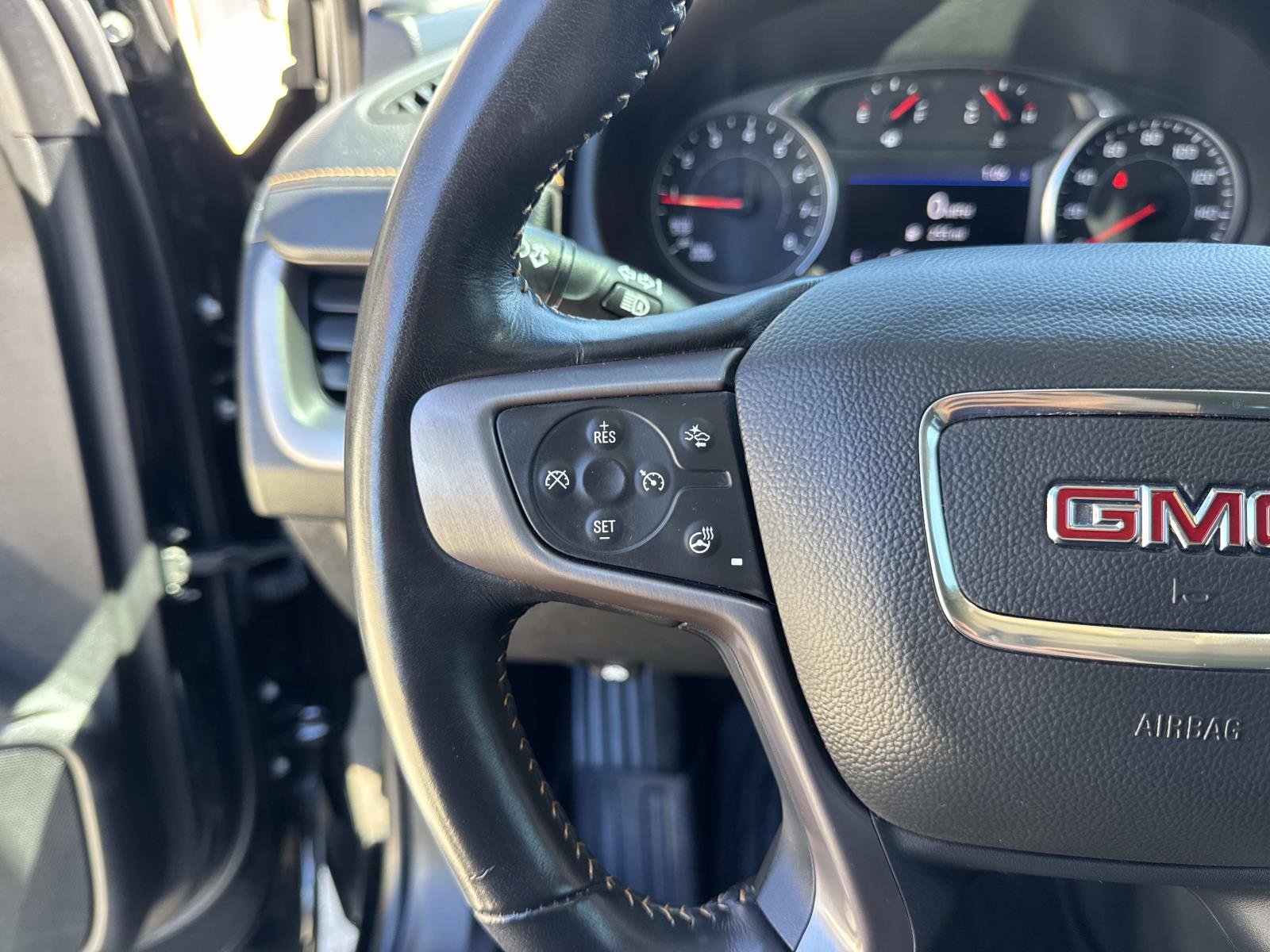 Used 2022 GMC Terrain AT4 w/ LPO, Floor Liner Package image 23