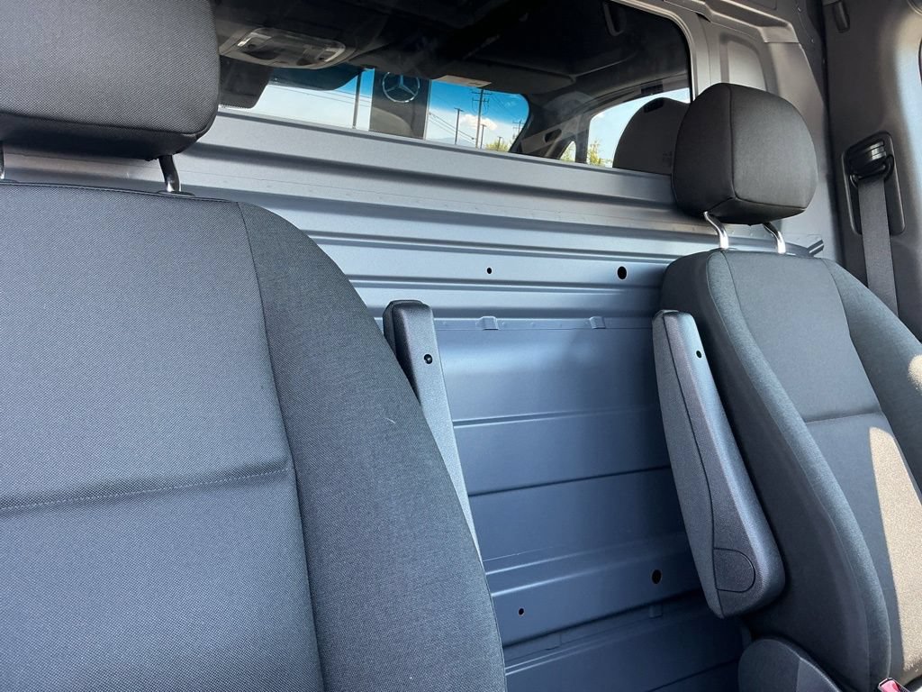 Used 2025 Mercedes-Benz Sprinter 4500 image 19