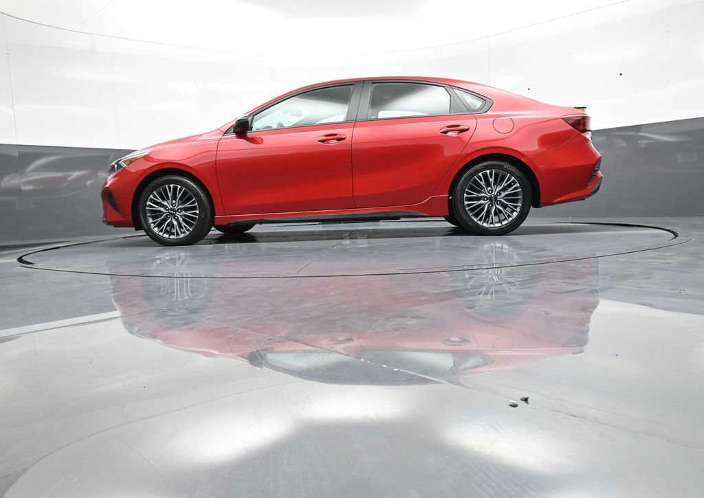 Certified 2024 Kia Forte GT-Line w/ GT-Line Premium Package FWD image 31